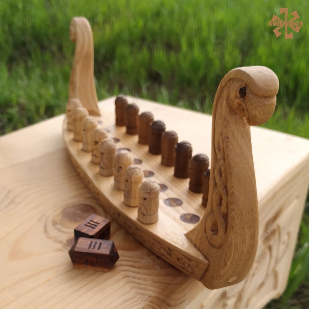 Daldos – Handmade Scandinavian Strategy Board Game