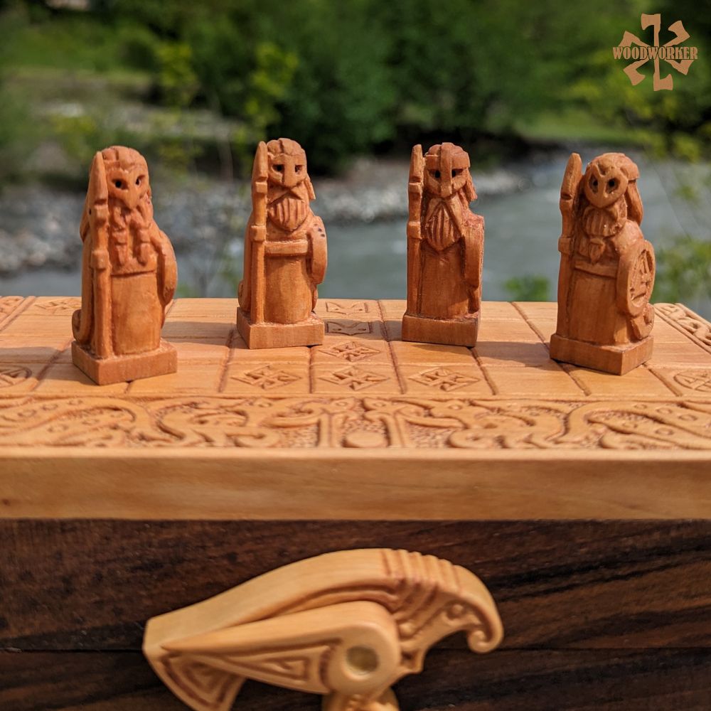 Tablut Board Game – The Battle of Konung Rurik Against the Vikings