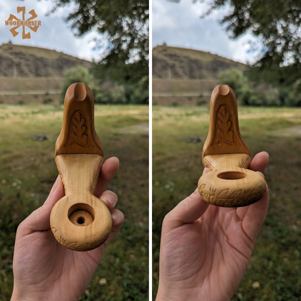 Bilbo Baggins Pipe with Stand