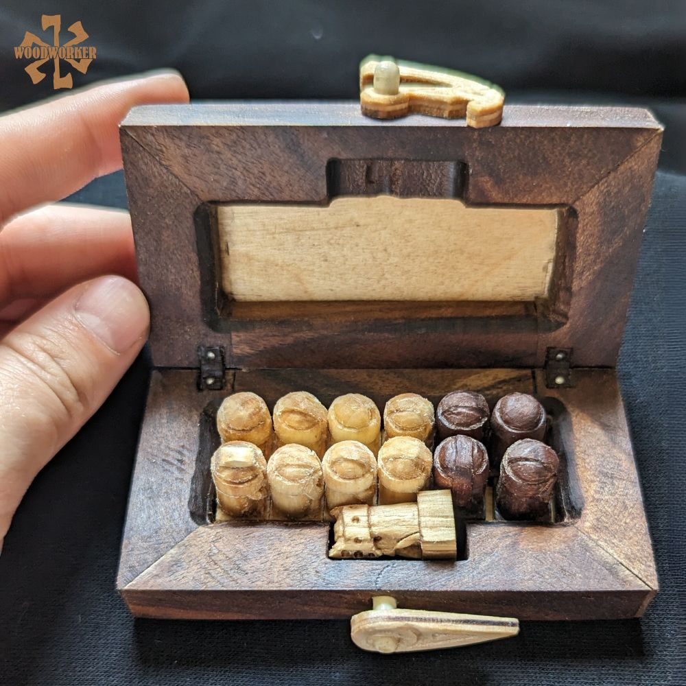 Brandubh – Handcrafted Mini Board Game