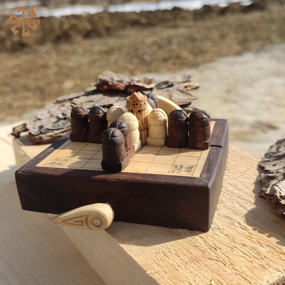 Brandubh – Handcrafted Mini Board Game